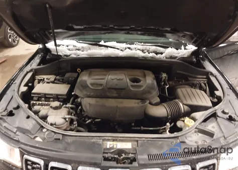 2021 Jeep Grand Cherokee Limited 4X4 from USA, damaged, VIN 1C4RJFBG4MC636183